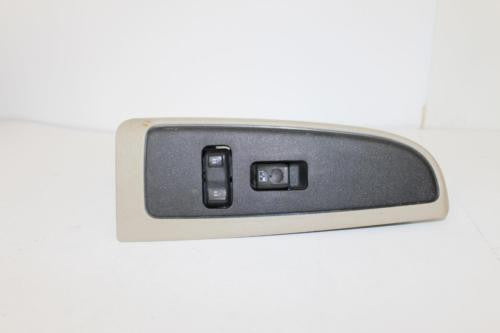 2003-2006 Chevy Tahoe Suburban Passenger Power Window Switch 15109672 - BIGGSMOTORING.COM