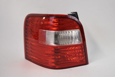 2005-2007 FORD FREESTYLE DRIVER LEFT SIDE REAR TAIL LIGHT - BIGGSMOTORING.COM