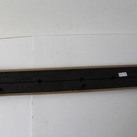 2006-2011 Mercedes Benz Ml350 Ml500 Passenger  Side  Front Door Sill Plate