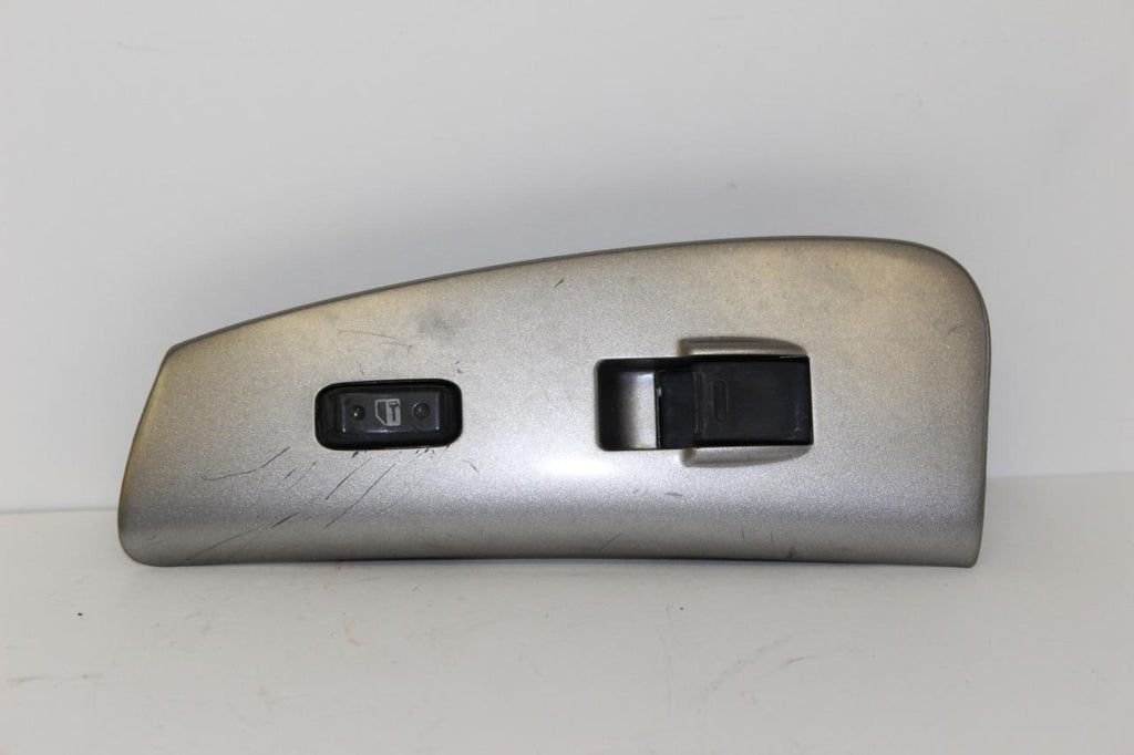 2003-2008 TOYOTA MATRIX WINDOW CONTROL SWITCH 74232-01030-B - BIGGSMOTORING.COM