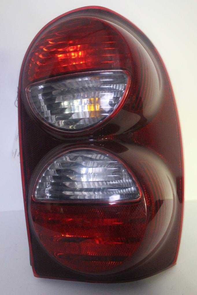 2005-2007 JEEP LIBERTY RIGHT PASSENGER SIDE TAIL LIGHT  29241 Re#biggs - BIGGSMOTORING.COM