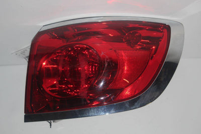 2008-2012 BUICK ENCLAVE PASSENGER SIDE TAIL LIGHT 29585