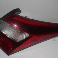 2013-2015 HYUNDAI ELANTRA HATCHBACK PASSENGER SIDE TAIL LIGHT  30622