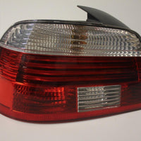 2001-2003 BMW 530I  DRIVER LEFT SIDE REAR TAIL LIGHT  28409 - BIGGSMOTORING.COM