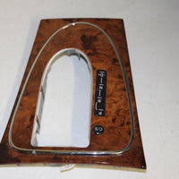 2006 MERCEDES BENZ FLOOR SHIFTIER WOOD GRAIN BEZEL TRIM A 211 542 05 26 - BIGGSMOTORING.COM