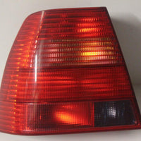 1999-2003 VOLKSWAGEN JETTA DRIVER LEFT SIDE REAR TAIL LIGHT 27020 - BIGGSMOTORING.COM