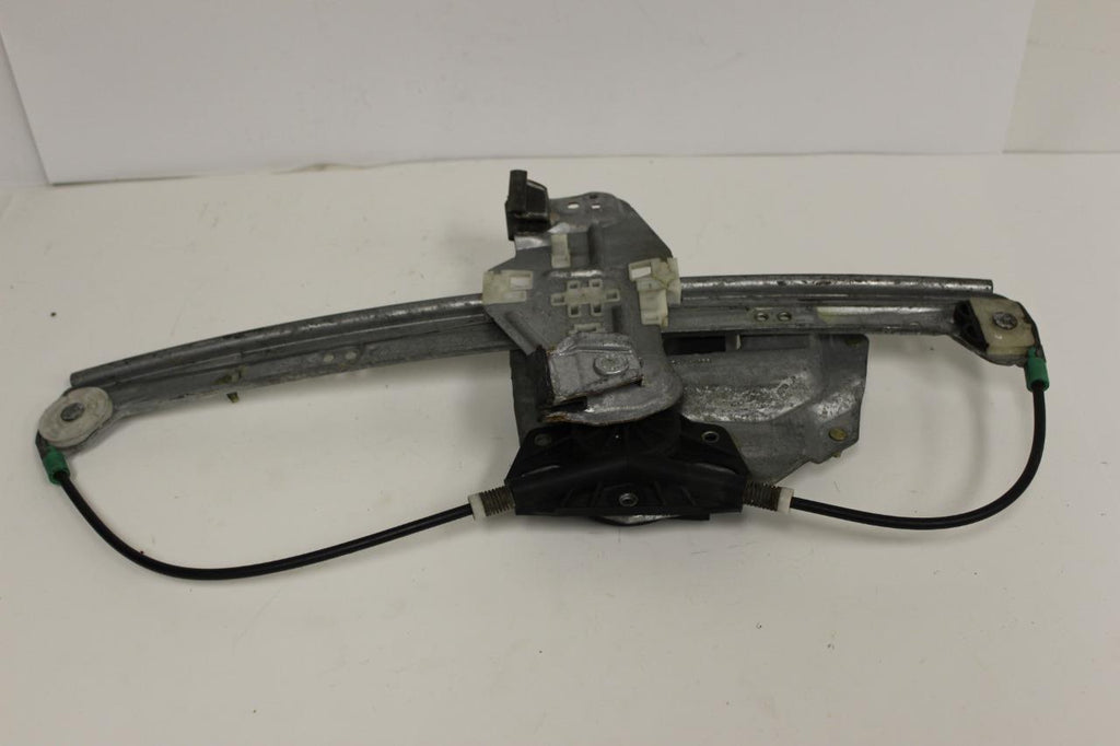 2000-2001 CADILLAC DEVILLE LEFT FRONT DRIVER WINDOW REGULATOR 990070-102 - BIGGSMOTORING.COM