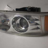 2001-2006 GMC YUKON XL1500 FRONT PASSENGER RIGHT SIDE HEADLIGHT 29725 - BIGGSMOTORING.COM