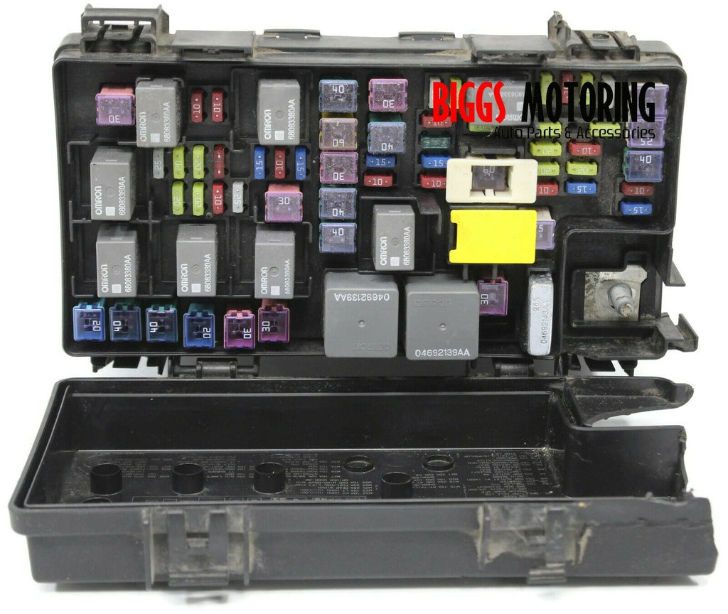 2012 Chrysler Town & Country TIPM Integrated Fuse Box Module 68105507AB