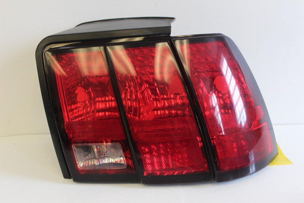 1999-2004 FORD MUSTANG PASSENGER SIDE REAR TAIL LIGHT - BIGGSMOTORING.COM