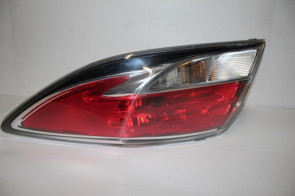 2009-2015 MAZDA 6  DRIVER SIDE REAR TAIL LIGHT 28488