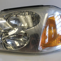 2002-2009 GMC ENVOY DRIVER LEFT SIDE HEADLIGHT 40310748 - BIGGSMOTORING.COM