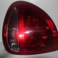 2001-2003 DODGE CARAVAN TOWN & COUNTRY  RIGHT PASSENGER SIDE TAIL LIGHT  27985 - BIGGSMOTORING.COM