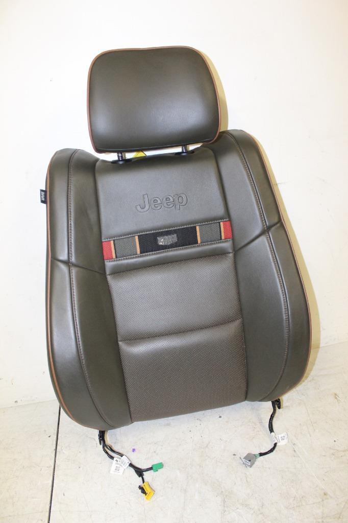 2013 Jeep Grand Cherokee Leather Passenger Side Front Seat Back Upper Cushion