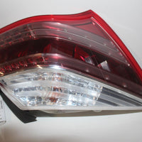 2009-2012 ACURA RL  DRIVER LEFT SIDE REAR TAIL LIGHT 29833