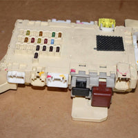 200-2005 SC430 PASSENGER FUSE BOX 82730-24030 - BIGGSMOTORING.COM