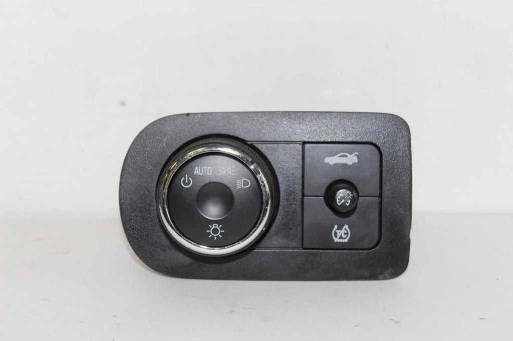 2011 CHEVY IMPALA  HEADLIGHT SWITCH CONTROL  TRUNK OPENER