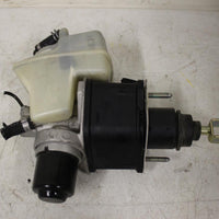 2003-2006 Mercedes Benz Sl500 R230 Brake Booster Master Cylinder Reservoir - BIGGSMOTORING.COM